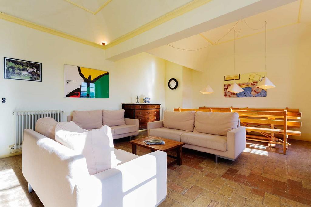 Can Felicia Hotel Beuda Quarto foto